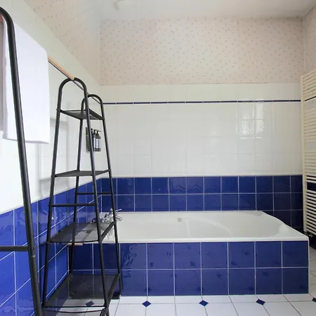 Holiday home Le Petit Paradis Lescurien Lescure-d'Albigeois