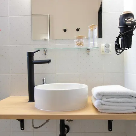 Holiday home Le Petit Paradis Lescurien *