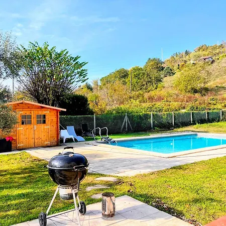 Le Petit Paradis Lescurien بيت للعطل *